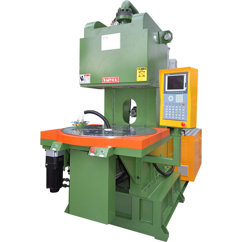 Type C vertical horizontal injection molding machine